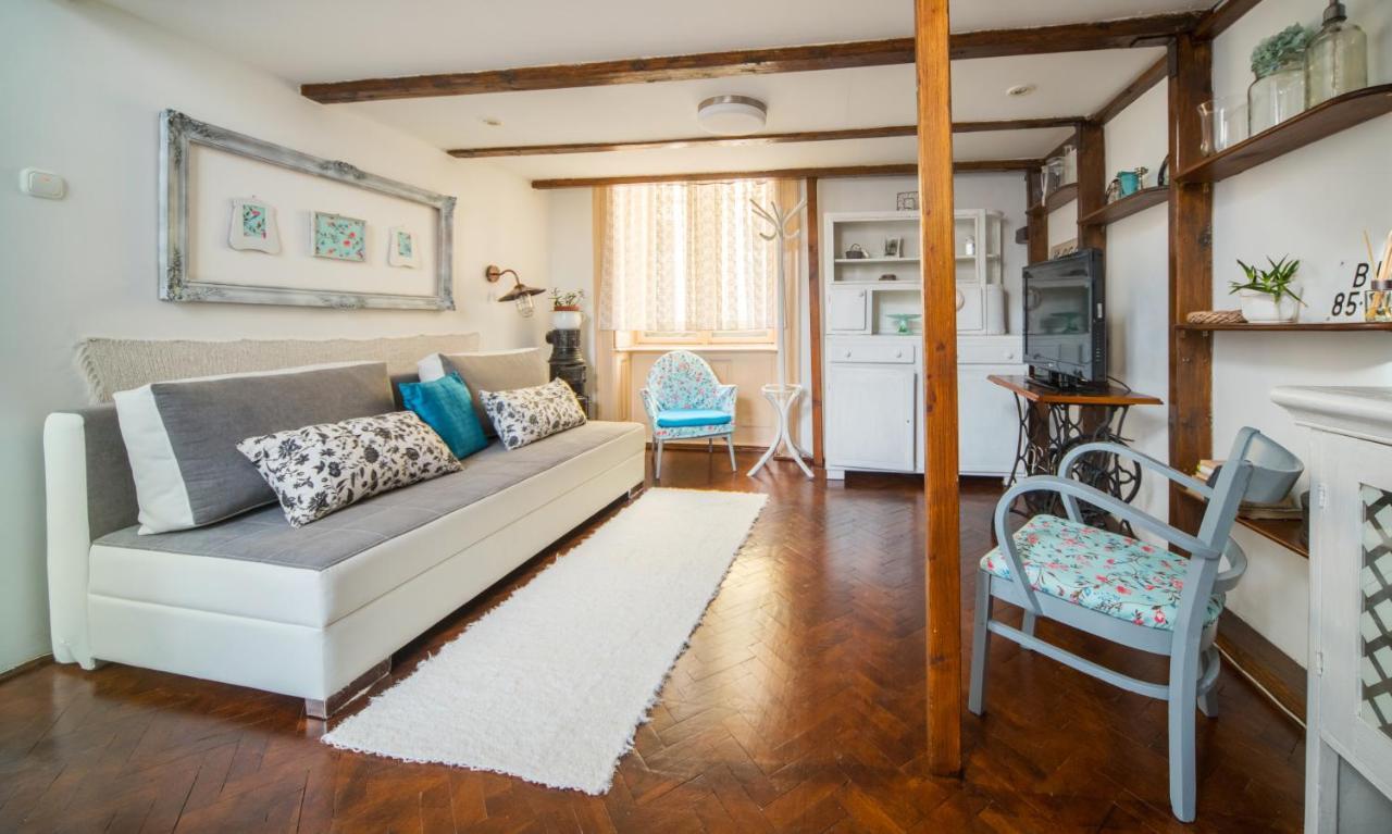 Agria Vintage Apartman Eger Esterno foto